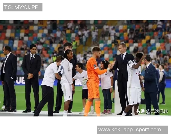 本赛季欧冠门将零封统计拉亚领跑维卡里奥紧随其后